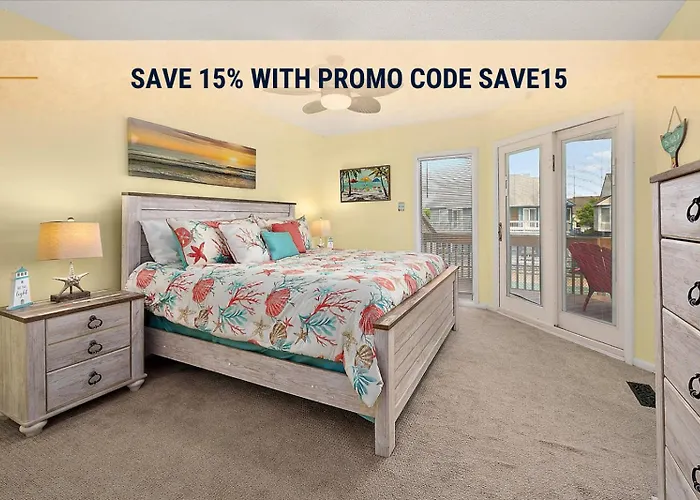 Runaway Bay Retreat With Outdoor Pool Ocean Stadt