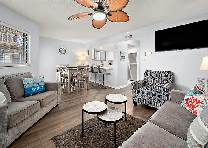 Ferienhaus Runaway Bay Retreat With Outdoor Pool Ocean Stadt